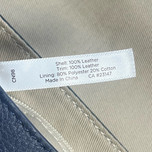 Talbots Pebbled Leather Crossbody Purse Saddle Bag Blue Magnetic Closure Pocket - Picture 8 of 8